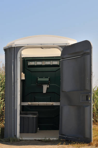 Best Portable restroom trailer rental  in Sumas, WA